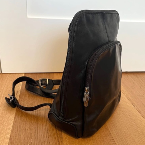 Danier Black Genuine Leather Minimalist Small Backpack - Picture 9 of 9